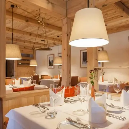 Exclusive Near Promenade Center *