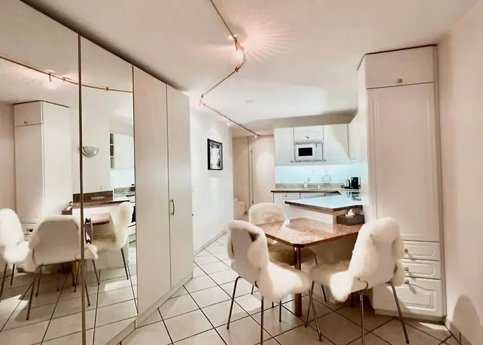 Apartament Exclusive Near Promenade Center